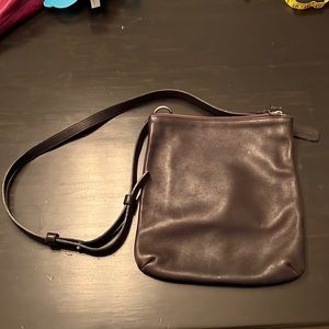 EUC Coach crossbody purse all brown leather